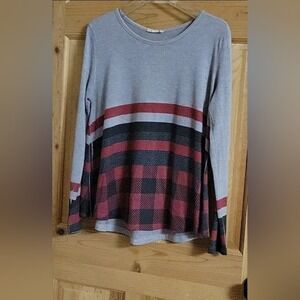 Phil Love long sleeve top womens size medium grey with red & black buffalo check